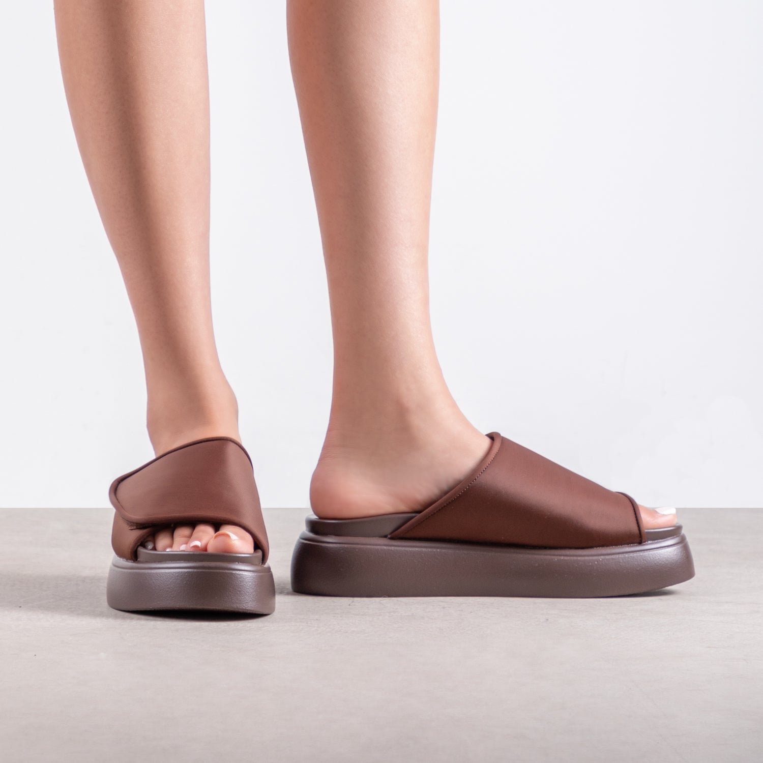 RAID Arvina Flatform Slider in Brown Lycra