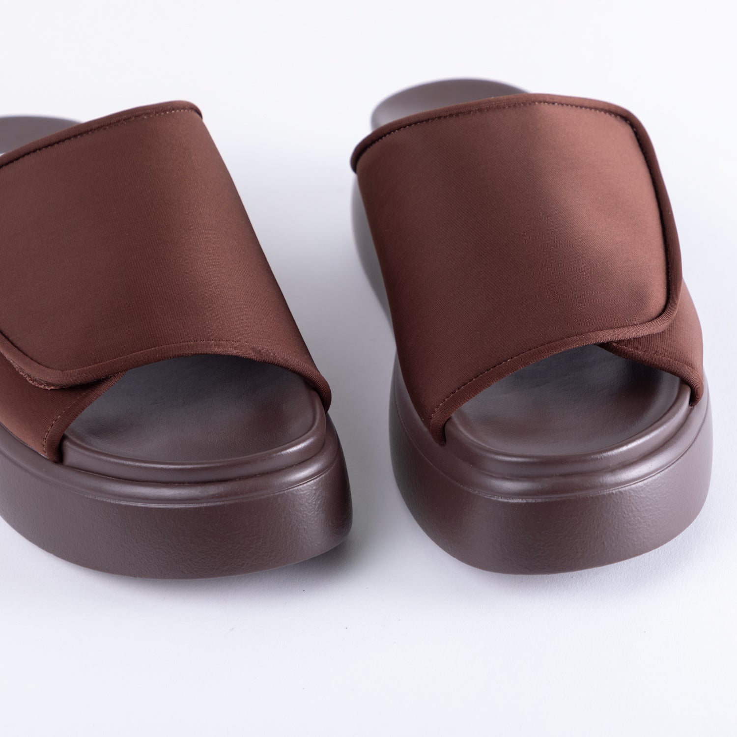 RAID Arvina Flatform Slider in Brown Lycra