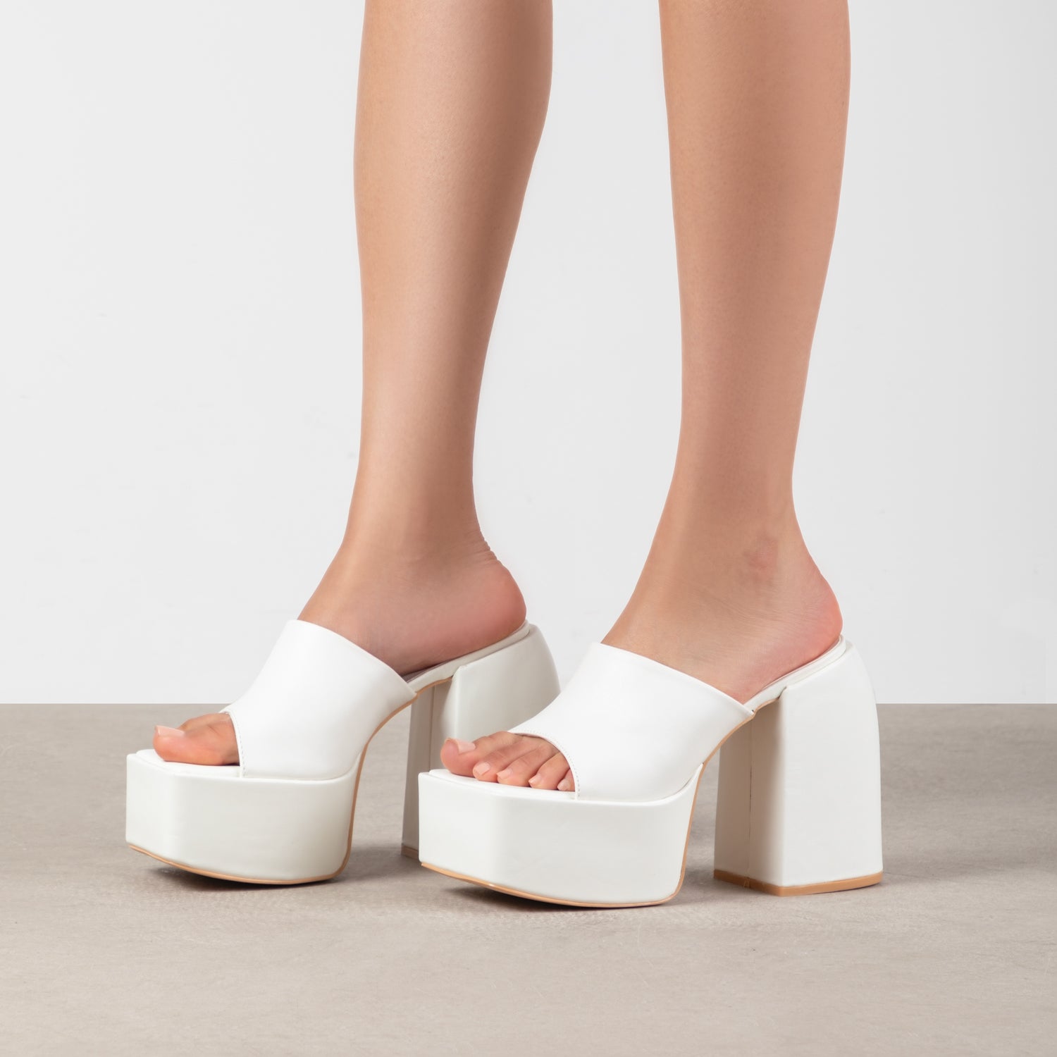 RAID Bina Platform Heeled Mule in White