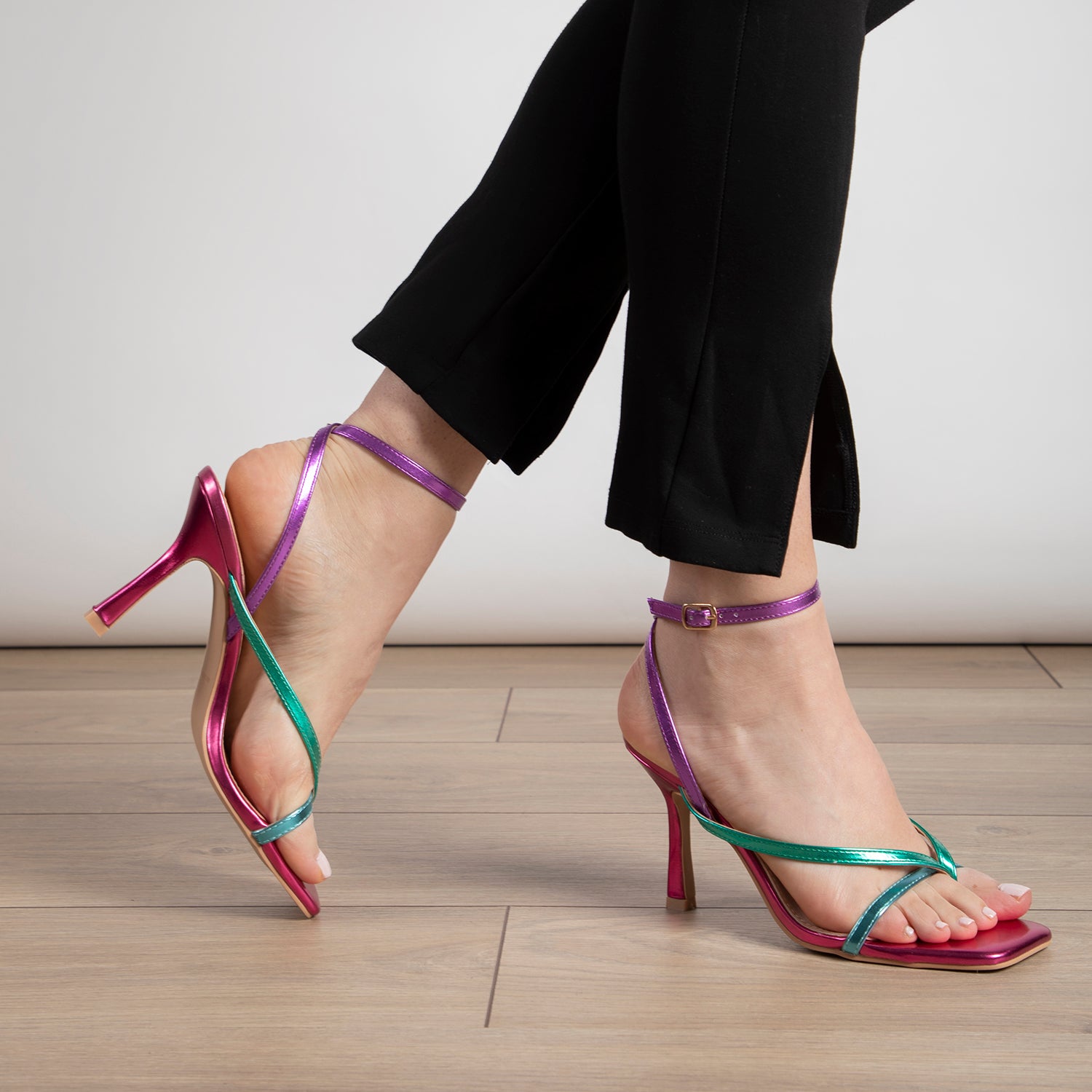 RAID Dorneah Square Toe Post Sandal In Pink Multi