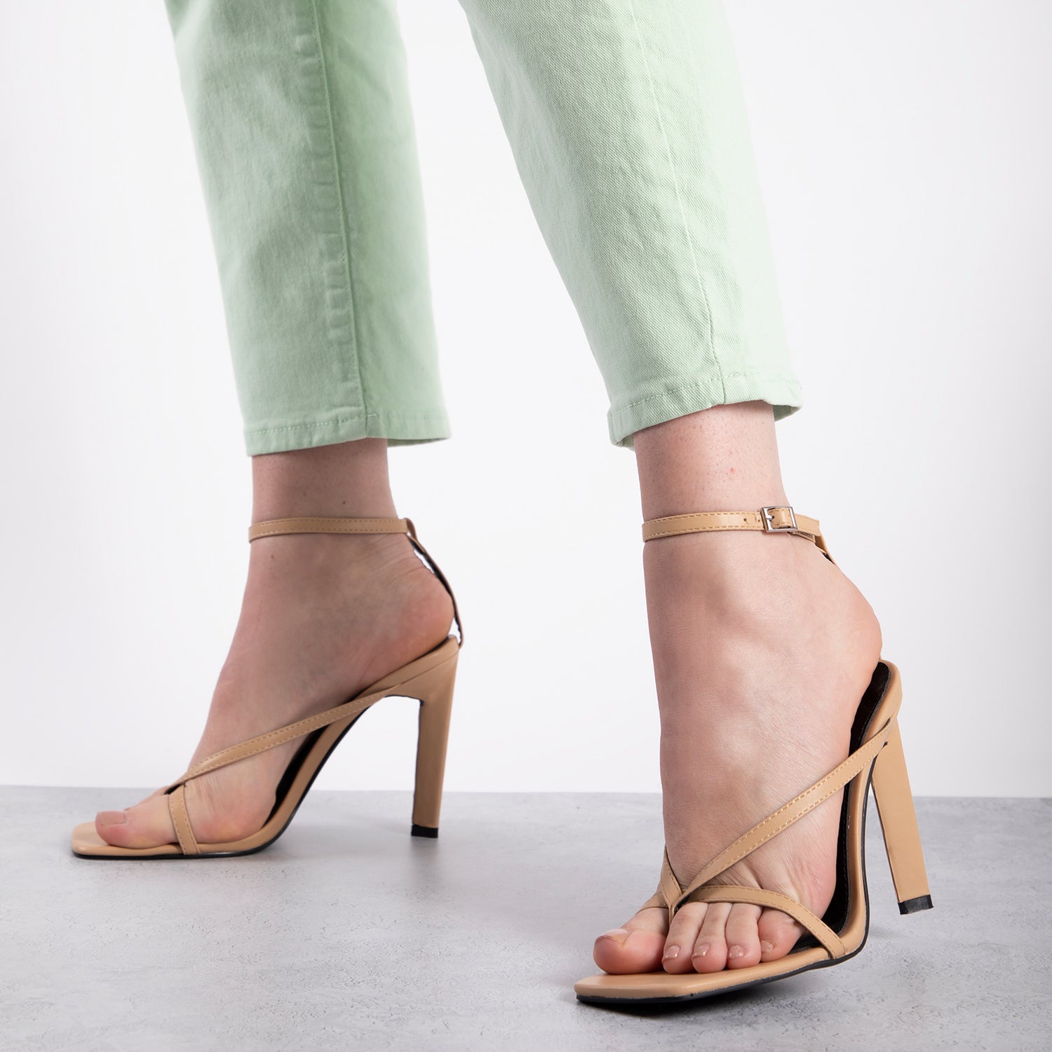 RAID Sabelle Strappy Heel in Nude