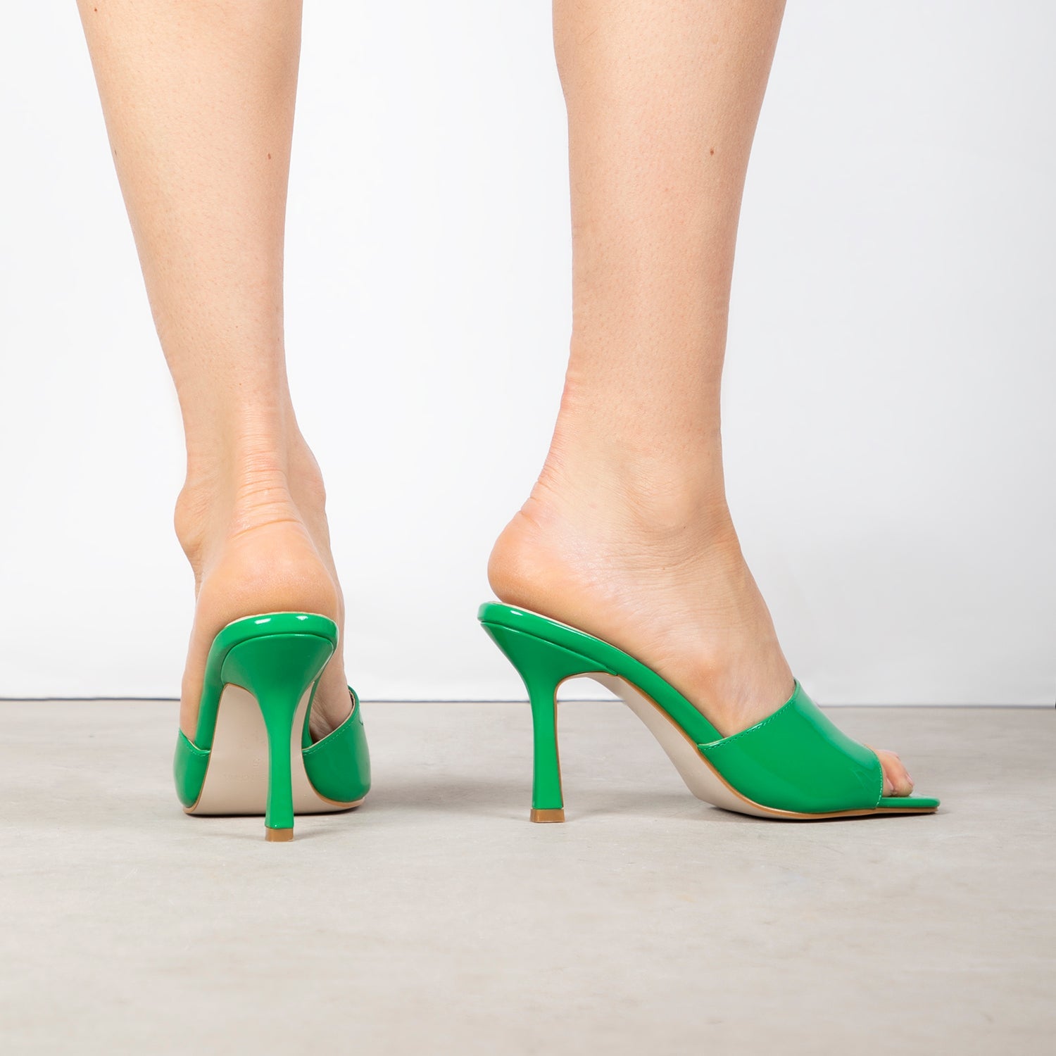 RAID Briya Heeled Mule in Green Patent