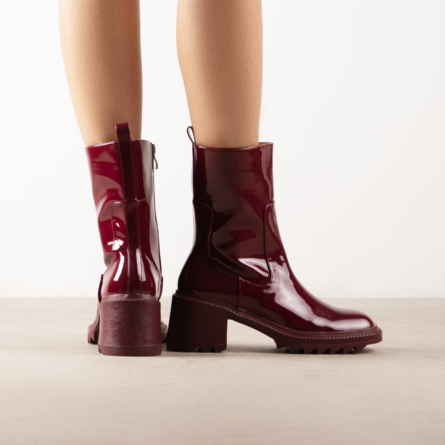 RAID Ennis Ankle Boot in Burgundy