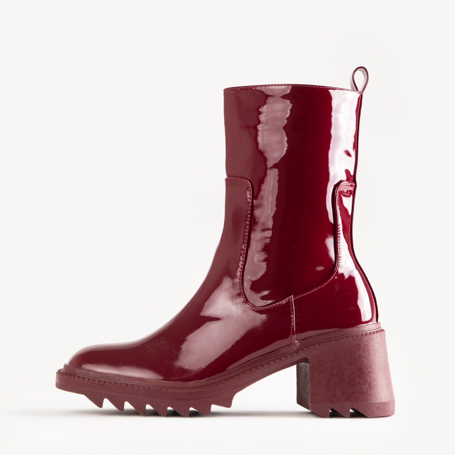 RAID Ennis Ankle Boot in Burgundy