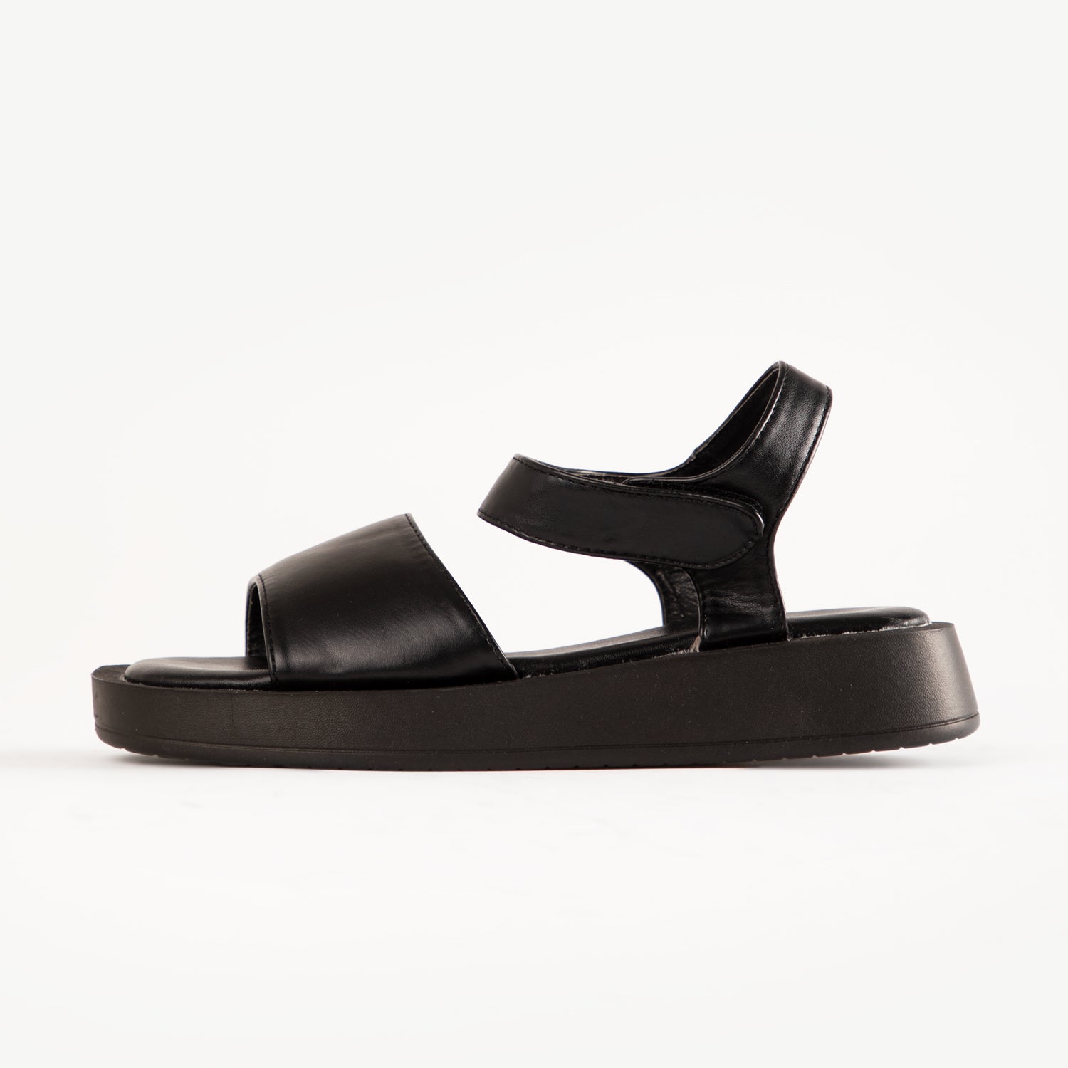 RAID Finlay Flatform Sandal in Black