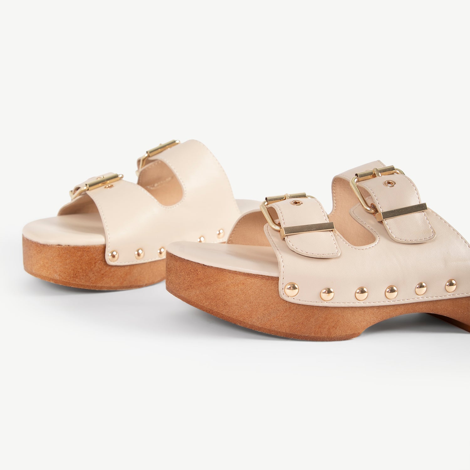 RAID Hellena Buckled Sandal in Beige