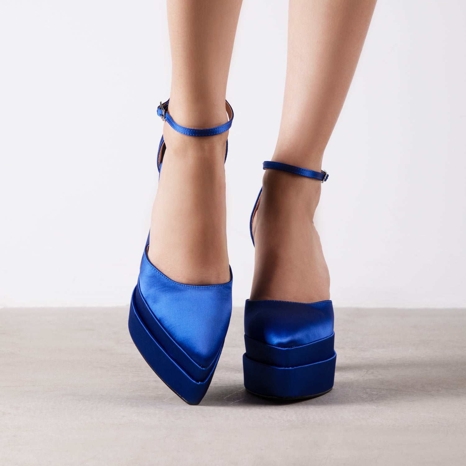 RAID Lavender Platform Heel in Blue