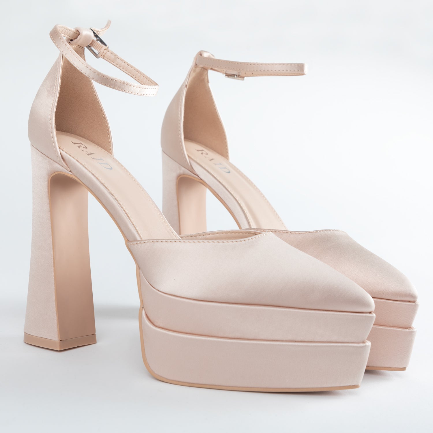 RAID Lavender Platform Heel in Nude