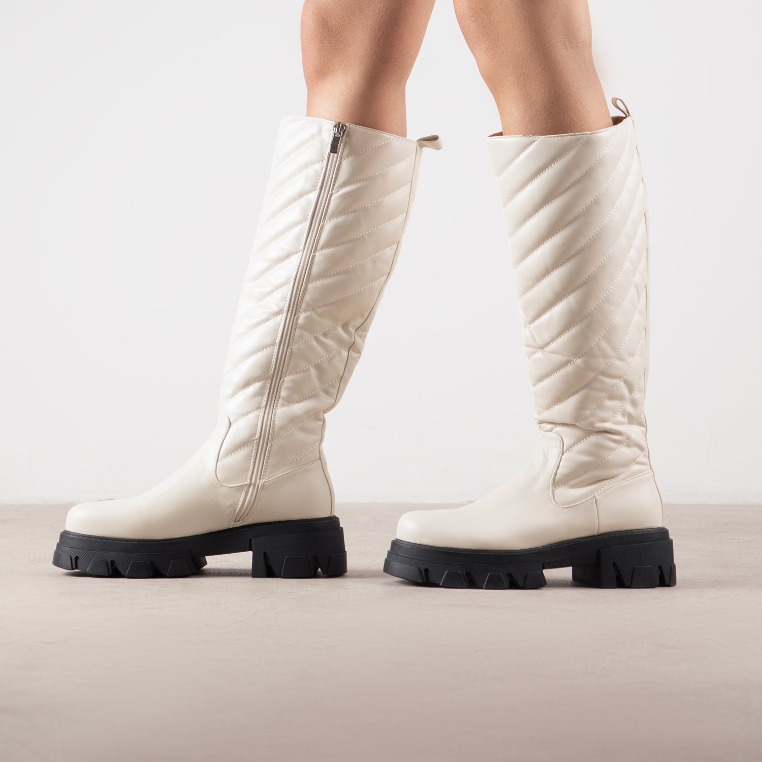 RAID Phebe Chunky Knee High Boot in Off White