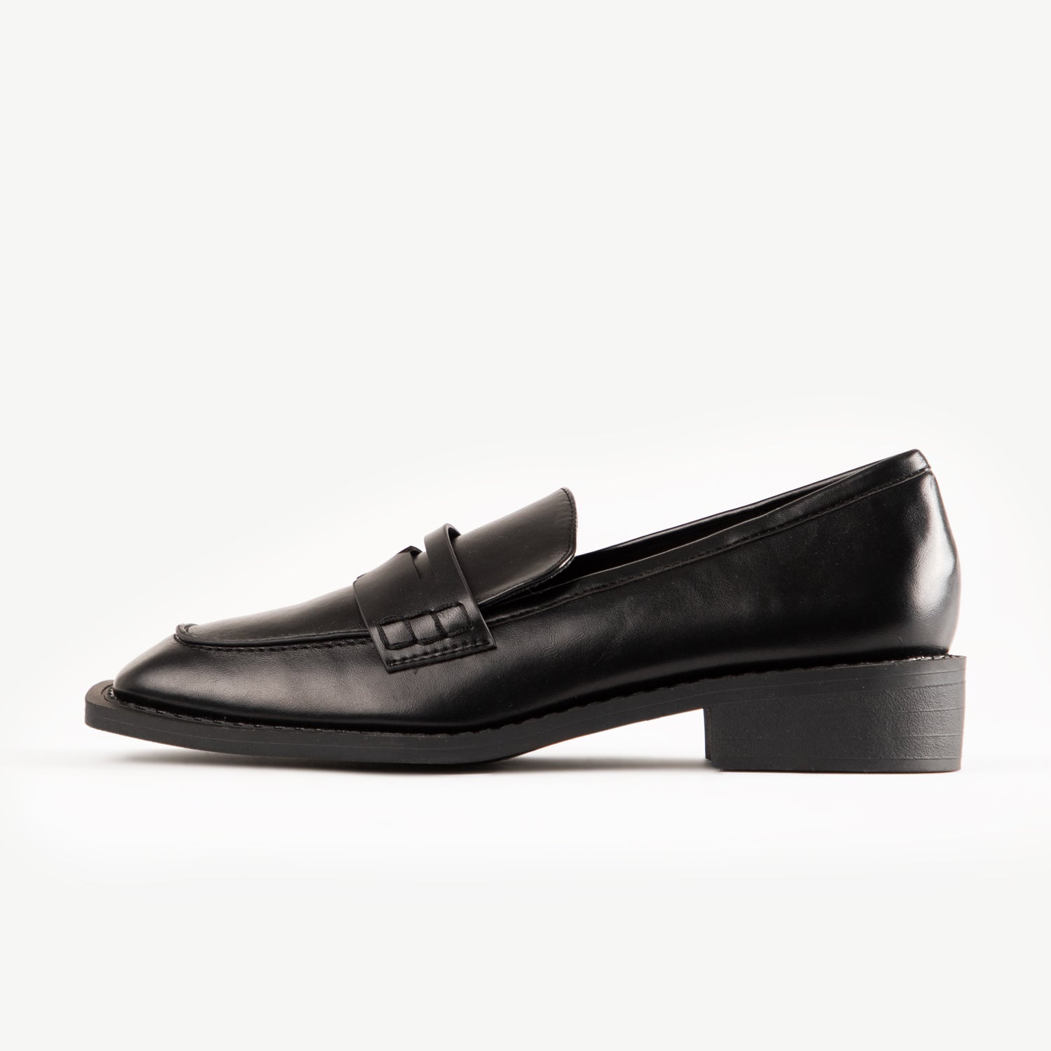 RAID Samantha Loafers in Black