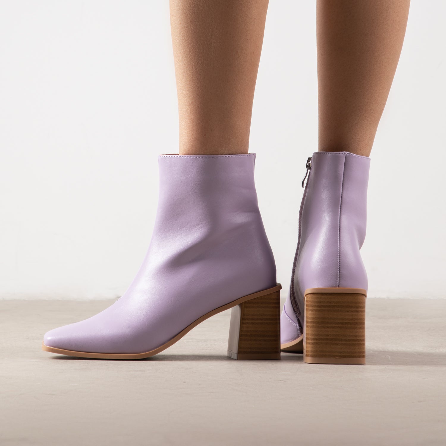 RAID Stefania Ankle Boot in Lilac