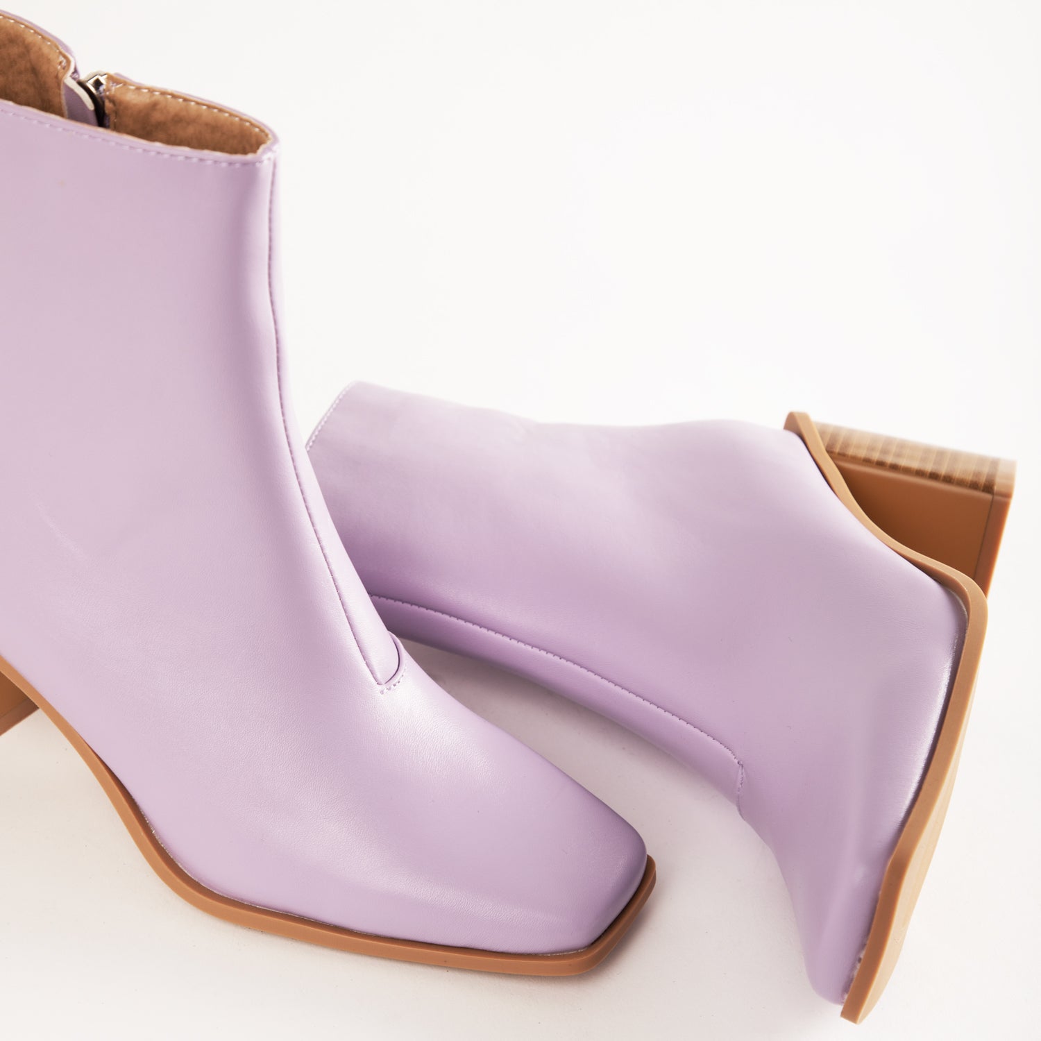 RAID Stefania Ankle Boot in Lilac