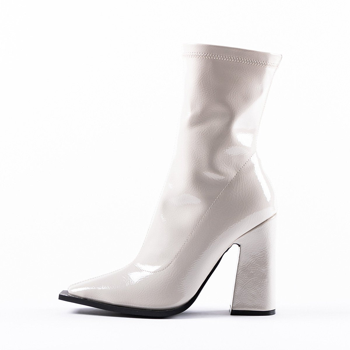 RAID Valencia Block Heeled Boot in Off White